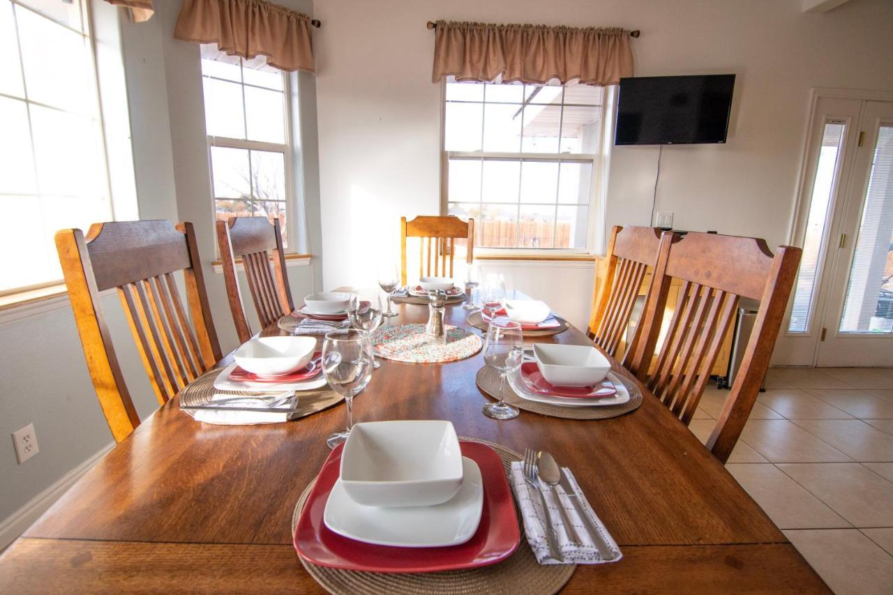 Wahweap Ranch - 8-Bedroom Lake Powell Vacation House Page Bagian luar foto